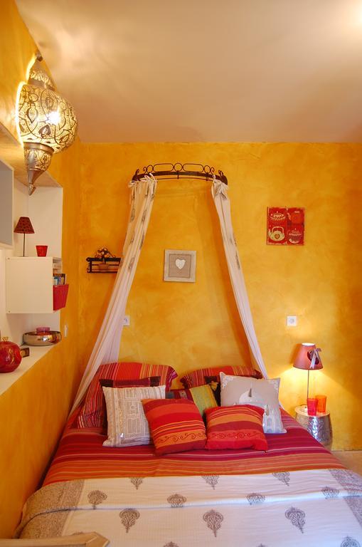 Maison D'Hotes Le Mas De Lila 베르 퐁 뒤 가르 객실 사진